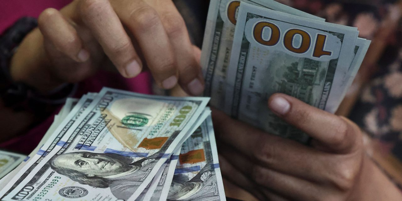 Nilai Tukar Dollar AS Ambruk, Apa yang Sebenarnya Terjadi di Awal 2026?