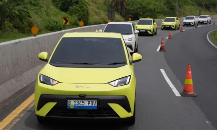 BYD Atto 1 Menggila! Jadi Raja Mobil Listrik Indonesia Februari 2026
