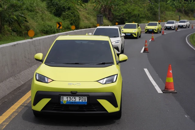 BYD Atto 1 Menggila! Jadi Raja Mobil Listrik Indonesia Februari 2026