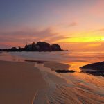 Hidden Gem Jogja! 6 Pantai Kulonprogo dengan Pemandangan Senja yang Bikin Takjub