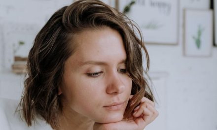 Bixie Cut Meledak di 2026! Gaya Rambut Ini Jadi Favorit Selebritas Dunia