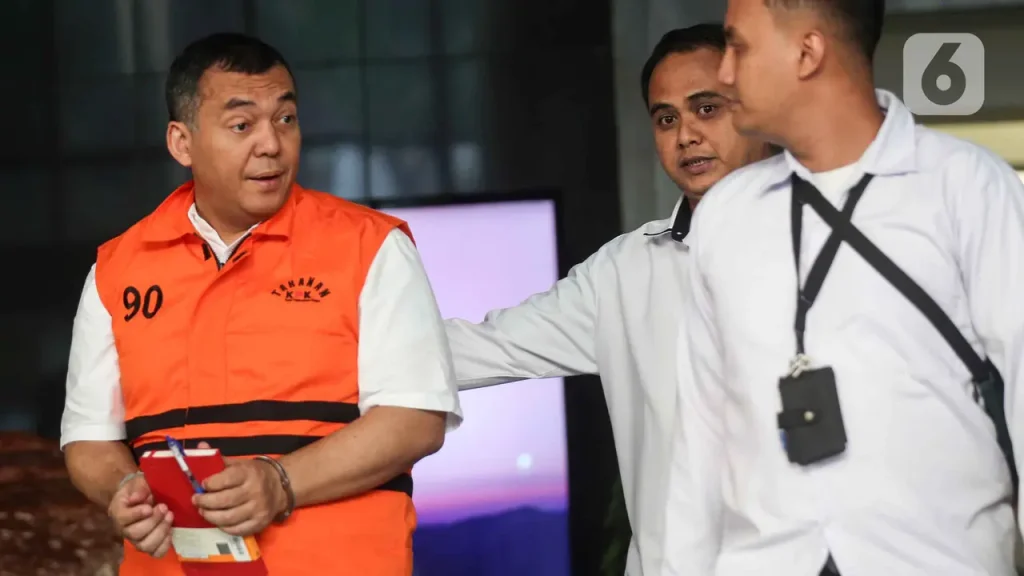 Petugas KPK memeriksa saksi terkait dugaan setoran biro jasa dalam kasus pemerasan izin tinggal WNA di Kantor Imigrasi Bali.