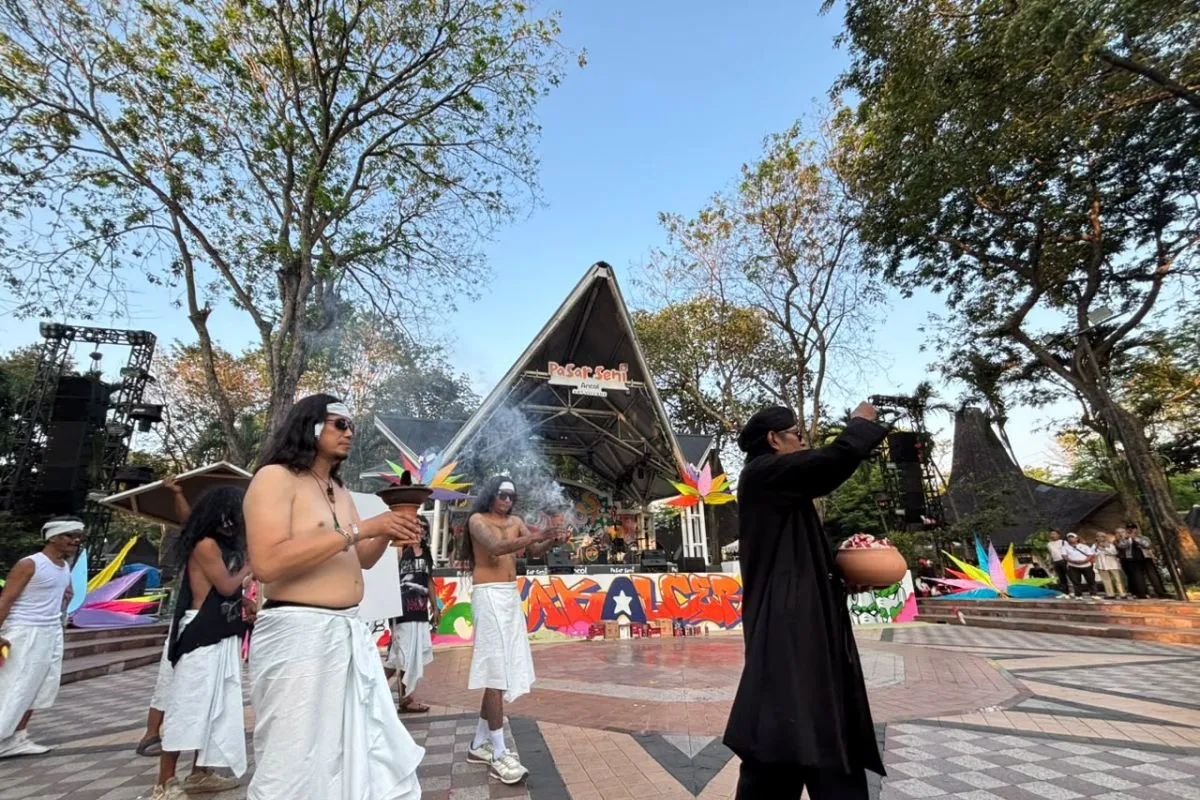 Pasar Seni Ancol