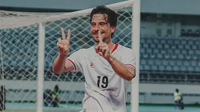 Thom Haye merayakan gol tendangan bebas saat Timnas Indonesia mengalahkan Timor Leste 3-0 di Piala AFF 2026.