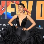 Zendaya Tampil Memukau dengan Gaun Bertema Laba-Laba