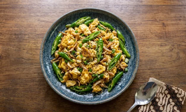 Resep Telur Orak Arik Teri Cabai Hijau, Lauk Gurih Pedas yang Praktis