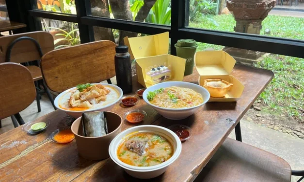 Little Cokro Menteng Hadirkan Kuliner Lezat Harga Terjangkau dengan Nuansa Joglo