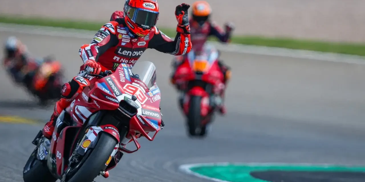 Marc Marquez Menang Sprint Race MotoGP Aragon 2026, Jarak dengan Jorge Martin Makin Tipis