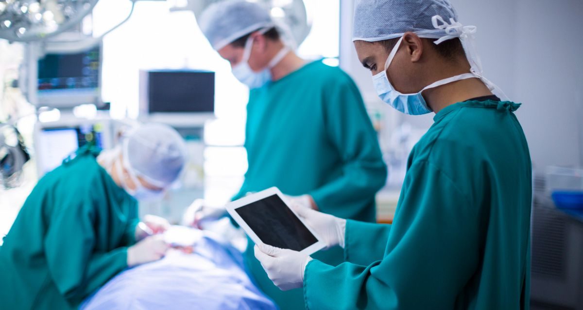 Teknologi AI Bantu Dokter Operasi Tumor Otak, Penglihatan Pria Inggris Kembali Membaik
