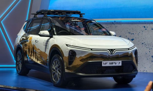 VinFast VF MPV 7 Adventure Tampil Memikat di GIIAS 2026