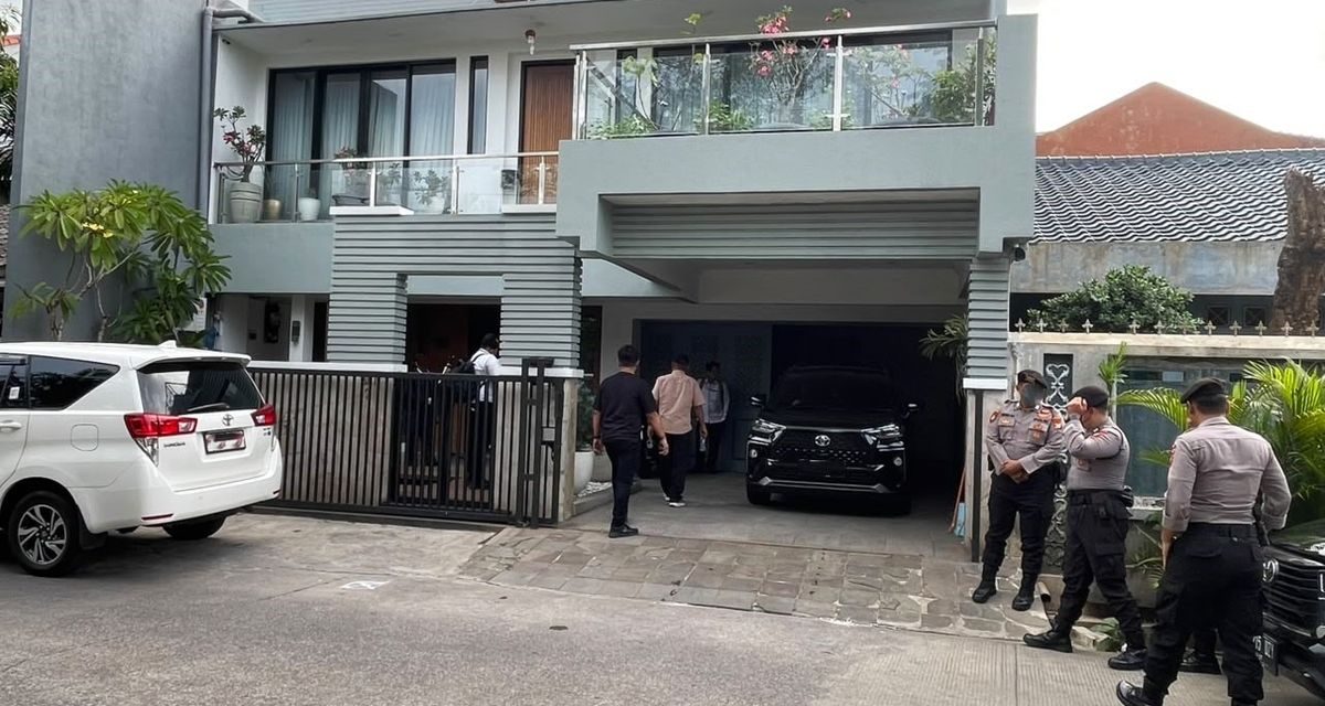 KPK Kembali Geledah Rumah Yayat Sudrajat, Telusuri Belasan Aset Mewah